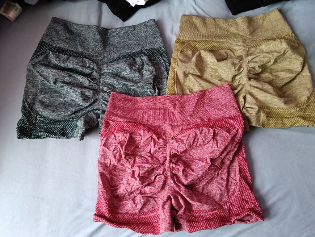 Spodenki jedna para za 10 zł
