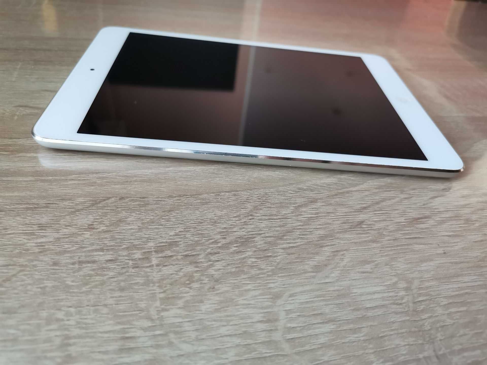 Apple ipad mini A1432 16gb Wi-Fi