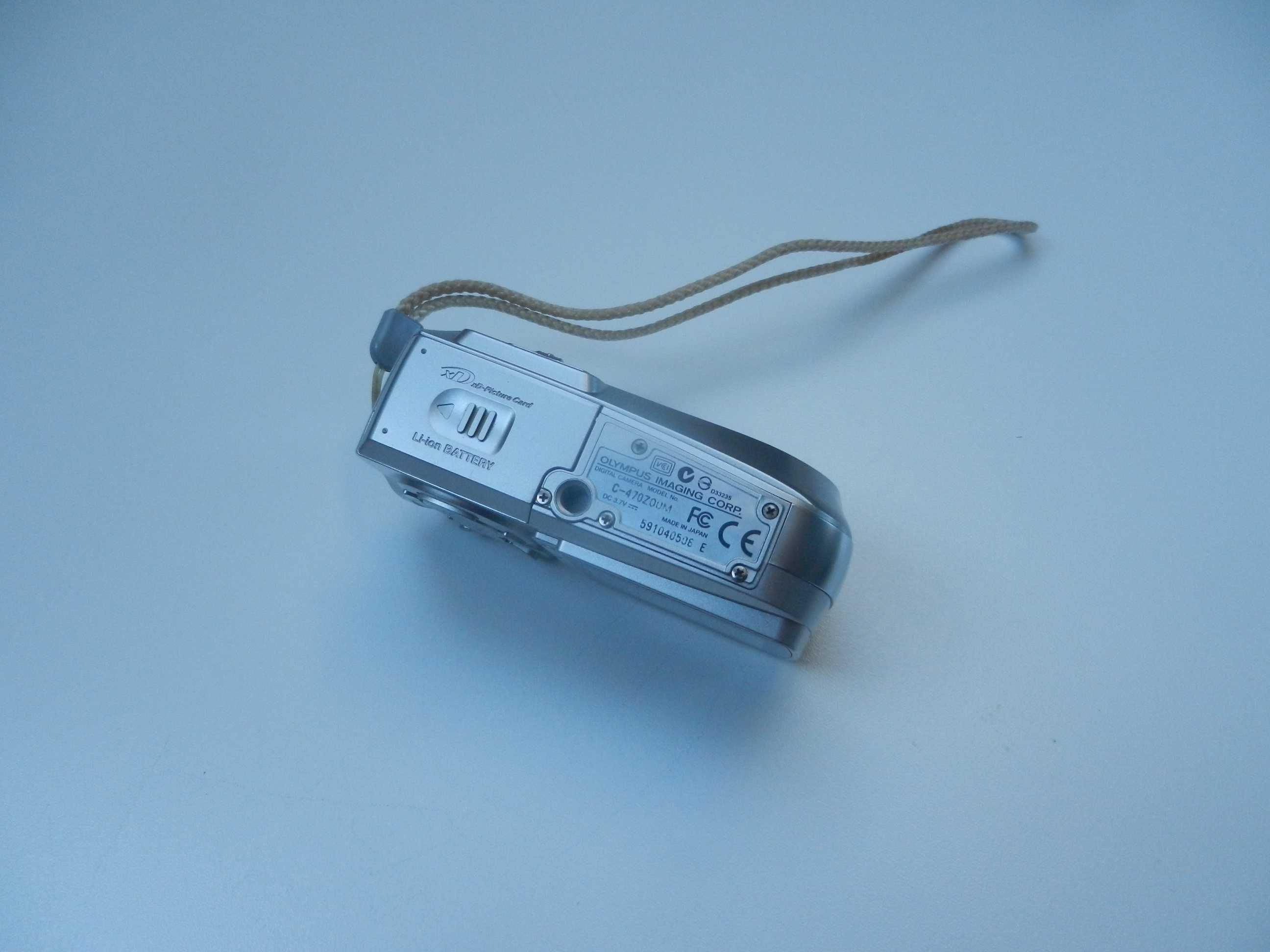 Olympus C-470 Zoom / 4,0 MPx
