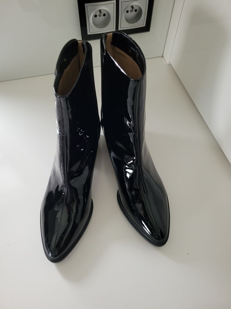 Buty Botki Sztyblety damskie Calvin Klein roz 38. Nowe