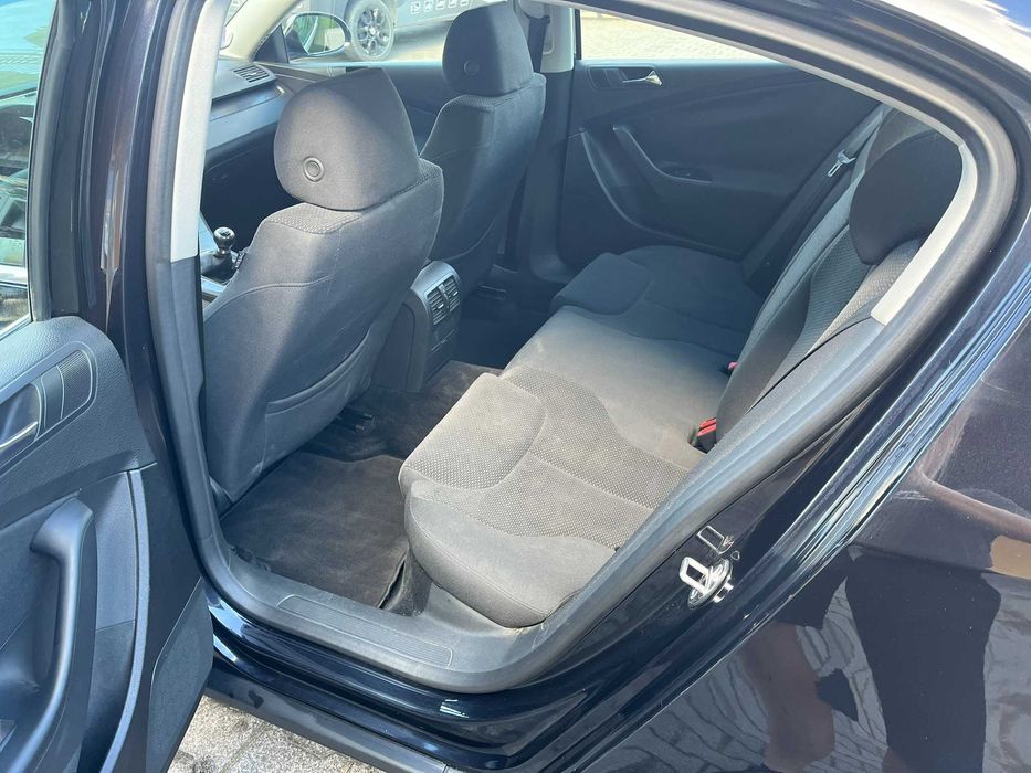 Volkswagen Passat 2.0 FSI  2006rok  188 000 km