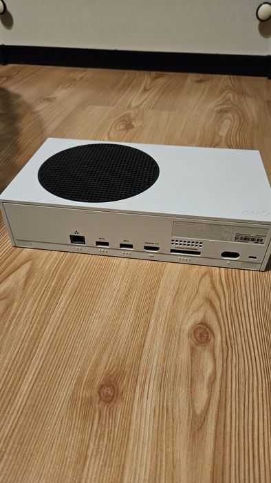 Zestaw Xbox Series S 512ssd + Xbox Headset