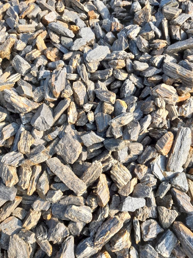 Kamienie ozdobne grys bazaltowy dalmatyńczyk kora kamienna