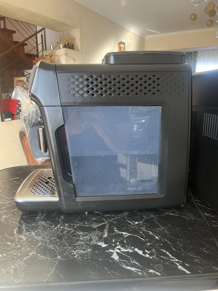 Кавомашина Philips 5500 series LatteGo