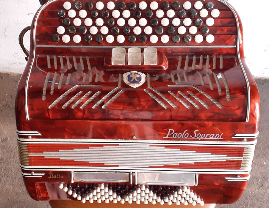 Sprzedam akordeon guzikowy 96 basów Paolo Soprani za 1950 zł