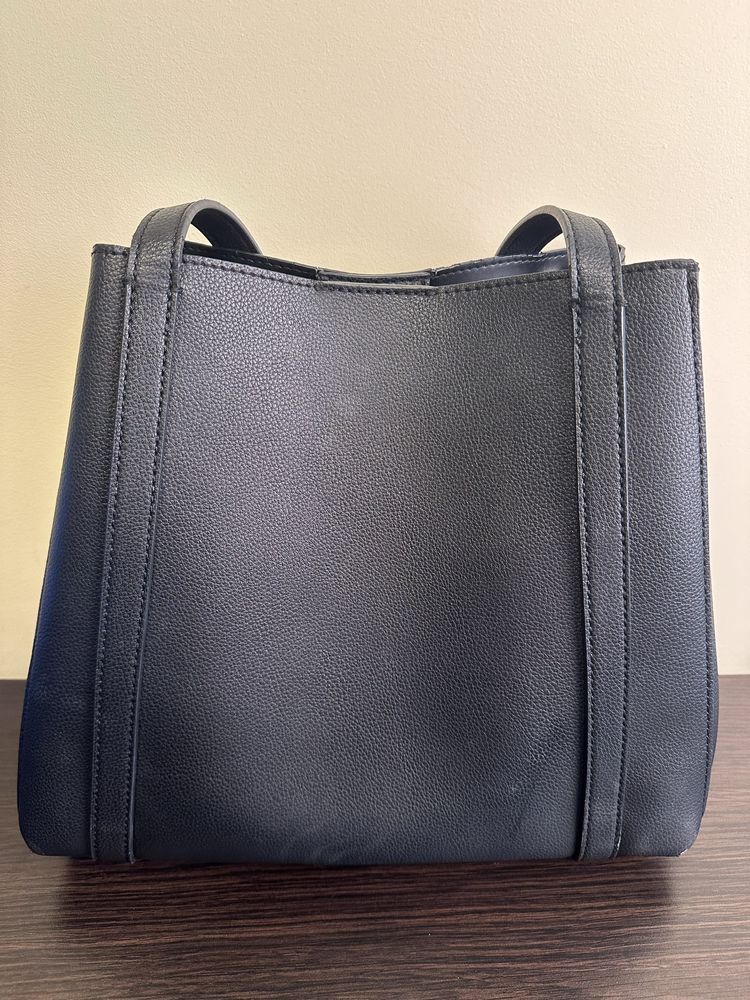 Torebka Shopper Guess Naya VG788123