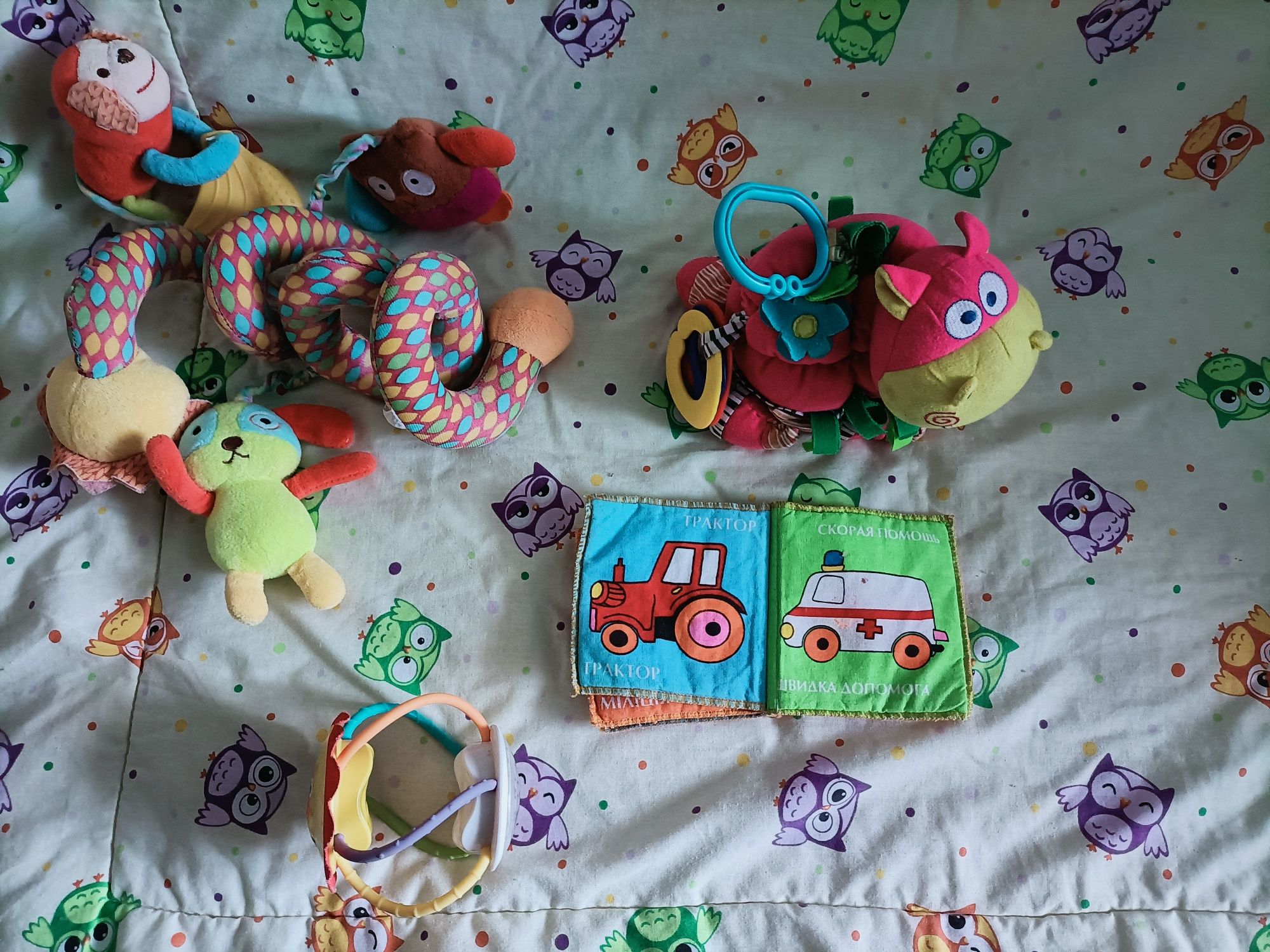 Продам развивающиеся  игрушки .