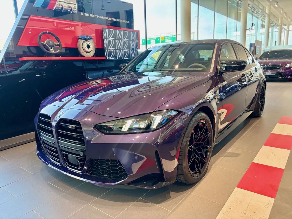 BMW M3 M3 LCI 530KM Techno Violet