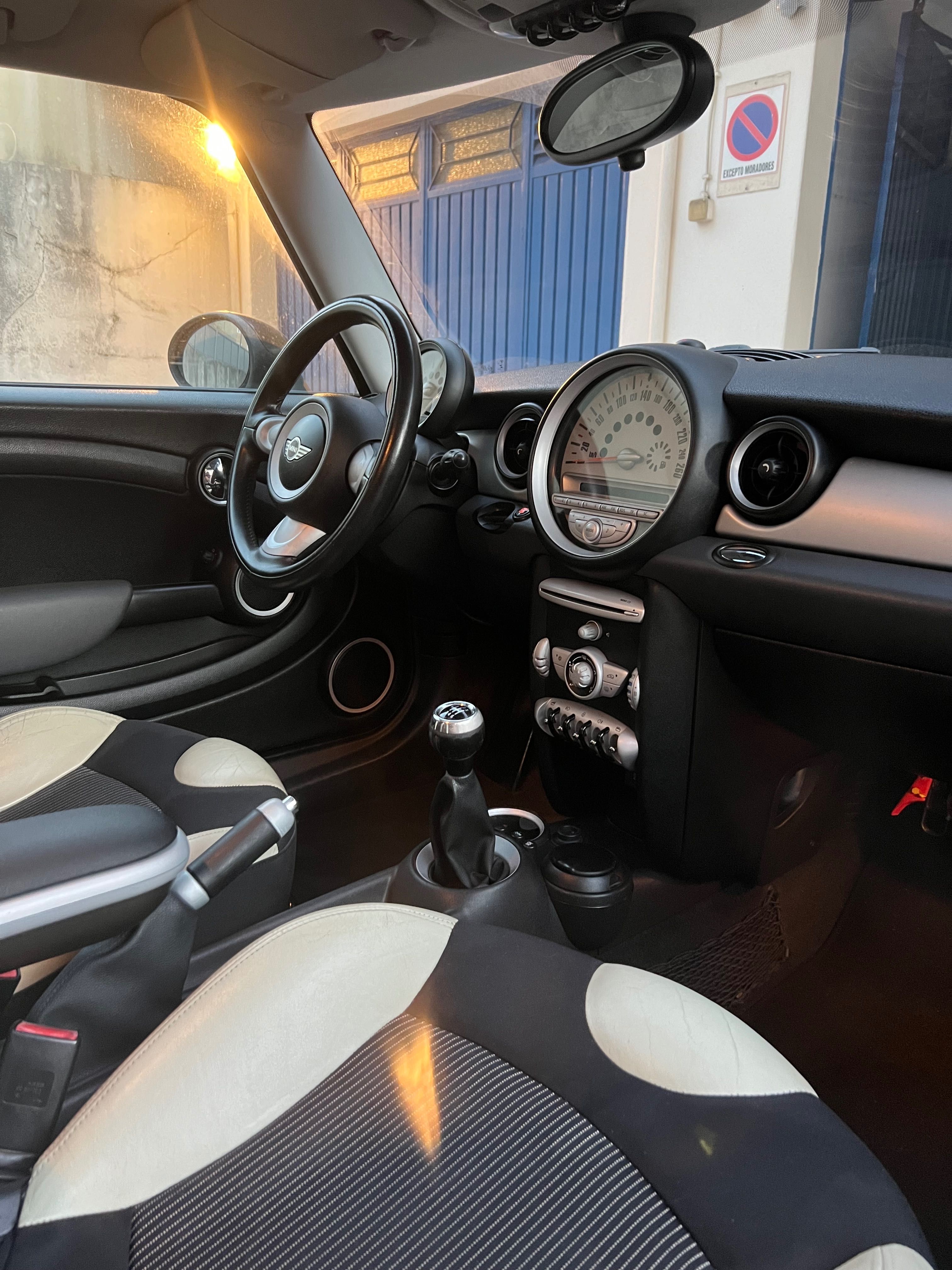Mini Cooper D 1.6