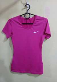Оригінал Nike Pro жіноча спортивна футболка