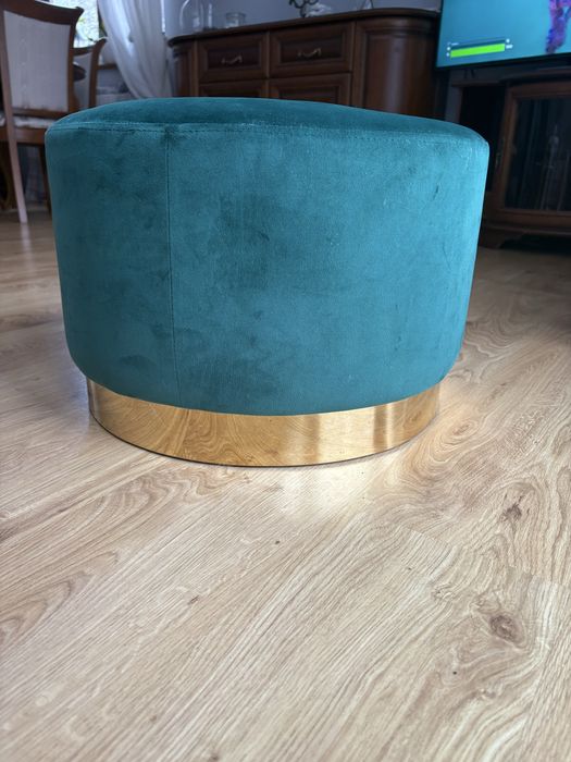 Pufa kolor zielony .