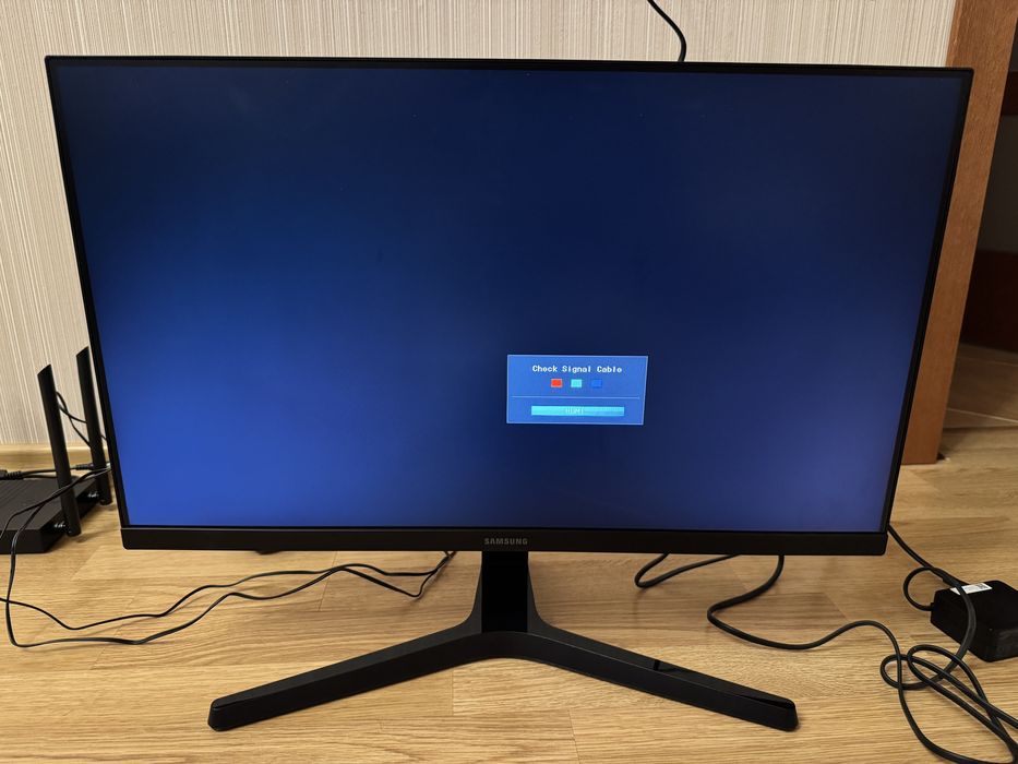 Монітор Samsung 24”