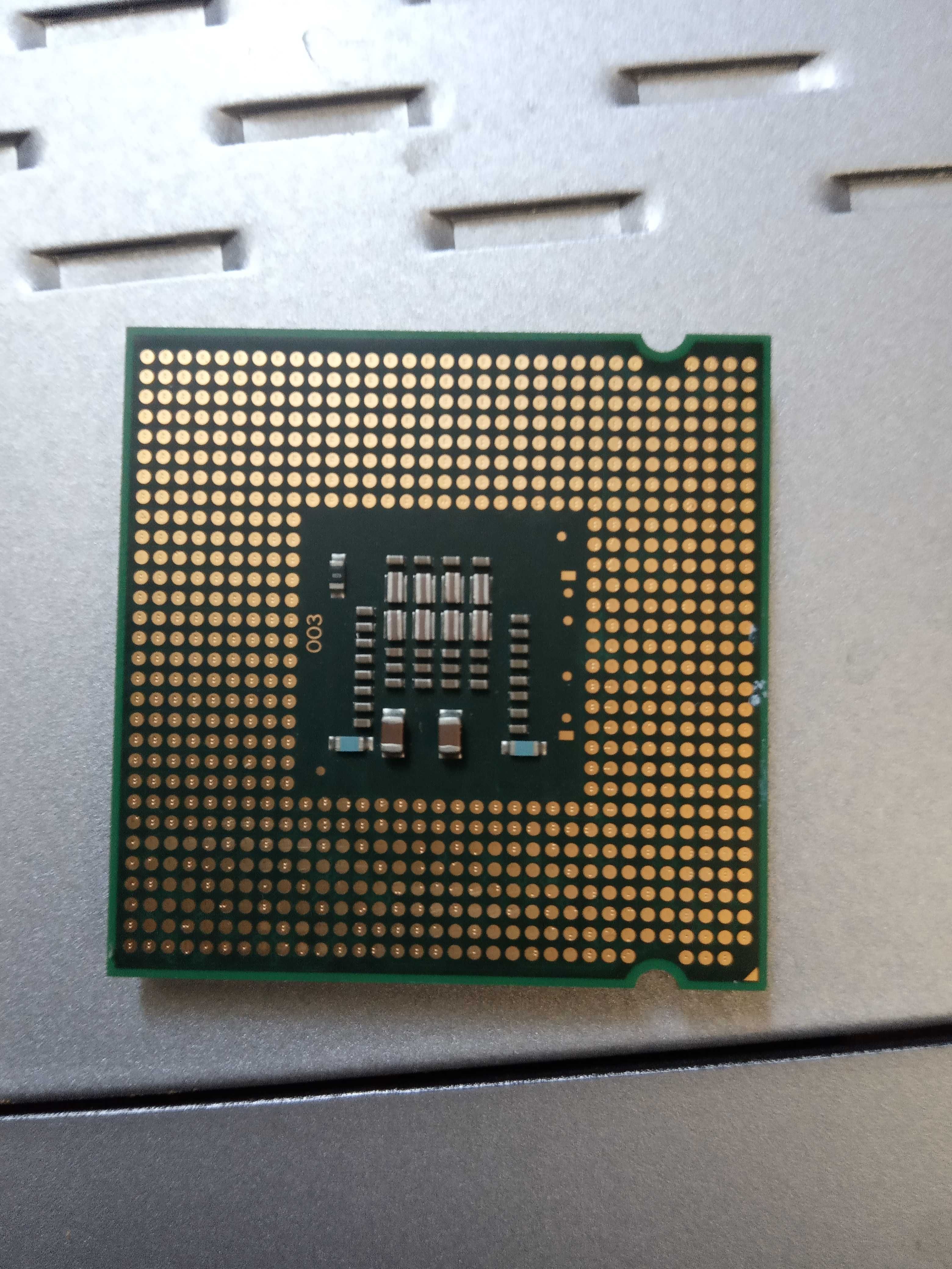 Процесор Intel Core 2Duo