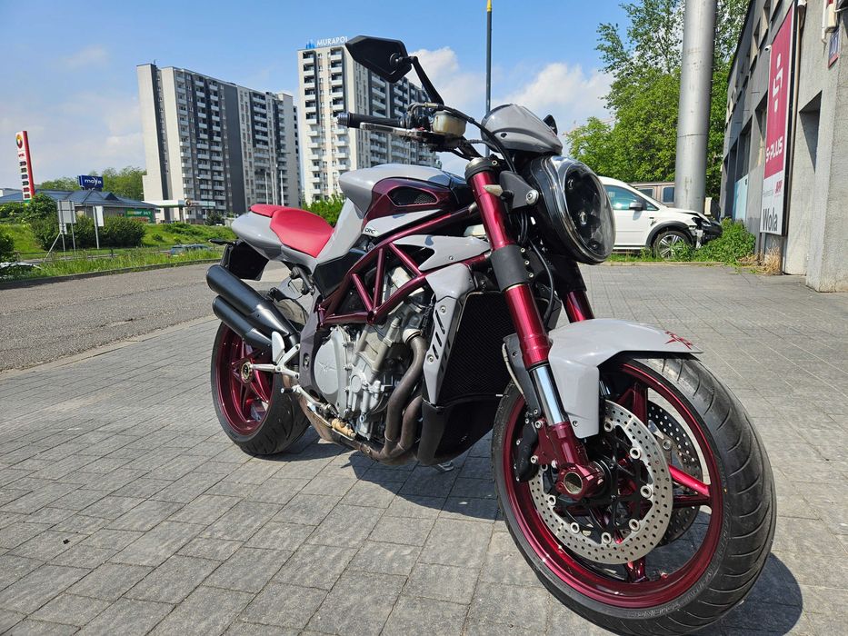 Mv agusta brutale 750s