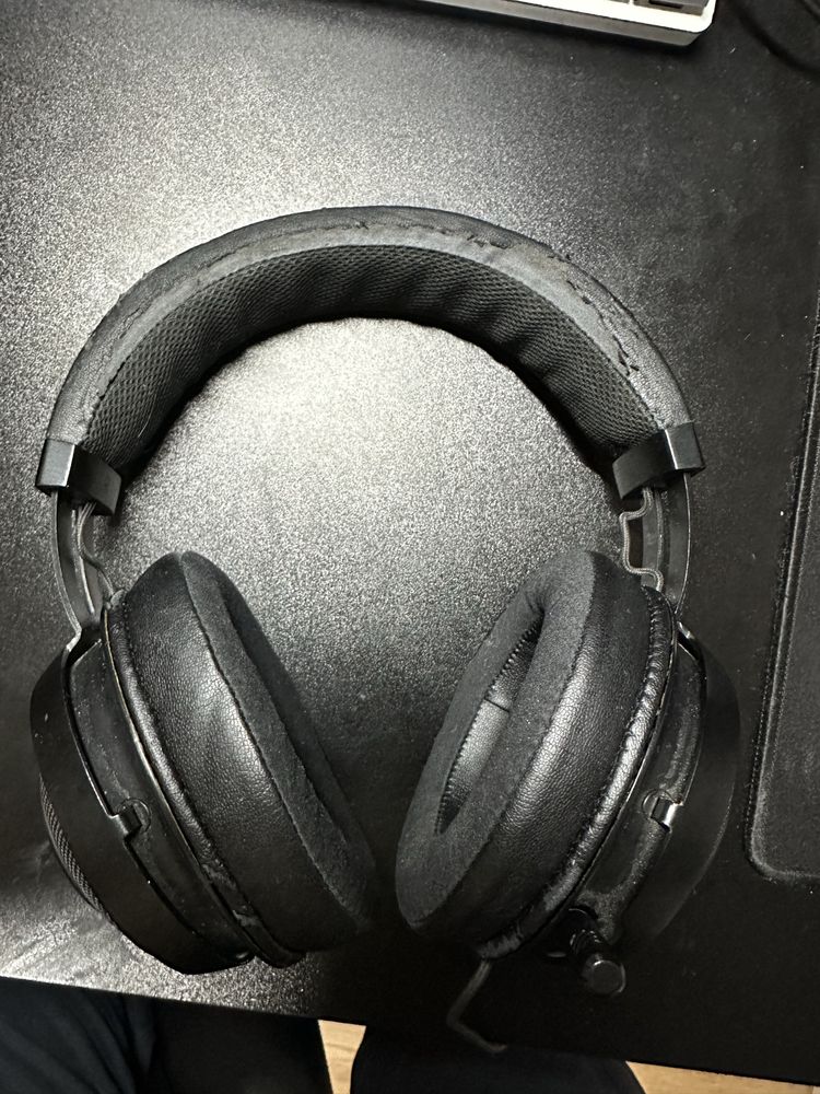 Razer kraken б/у-hyper x pulse fire fps pro б/у - logitech g435 white