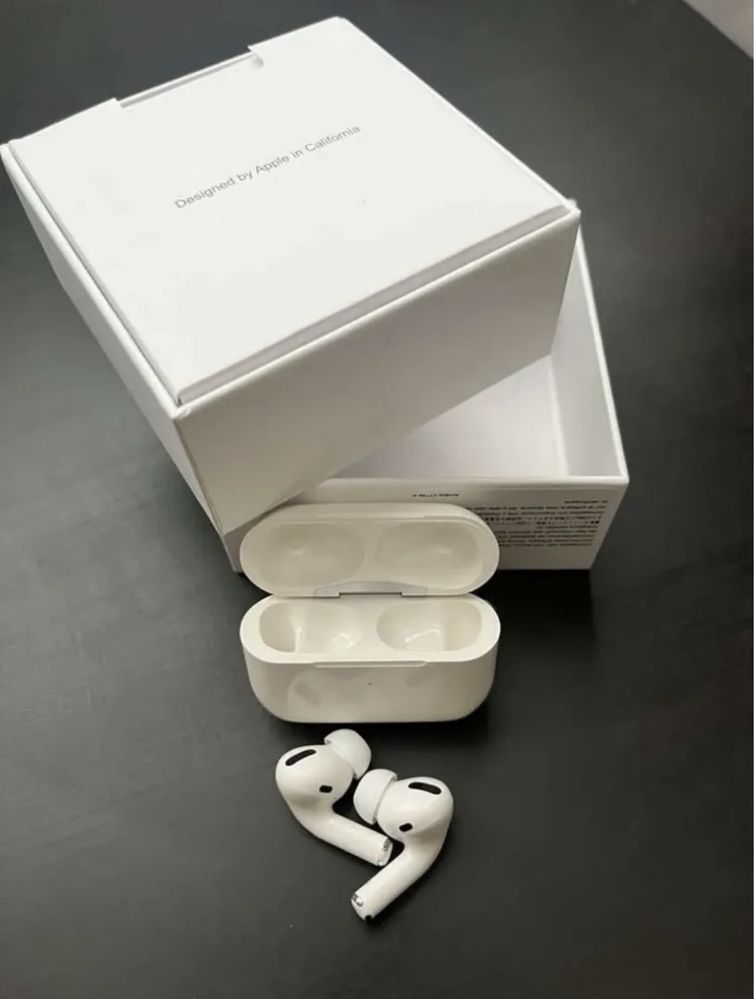 Apple AirPods Pro (2nd generation)