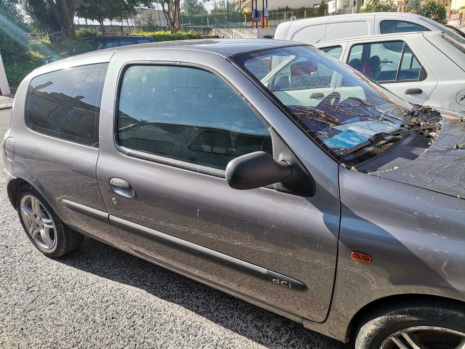 Renault clio 1.5 DCI IMOBILIZADO