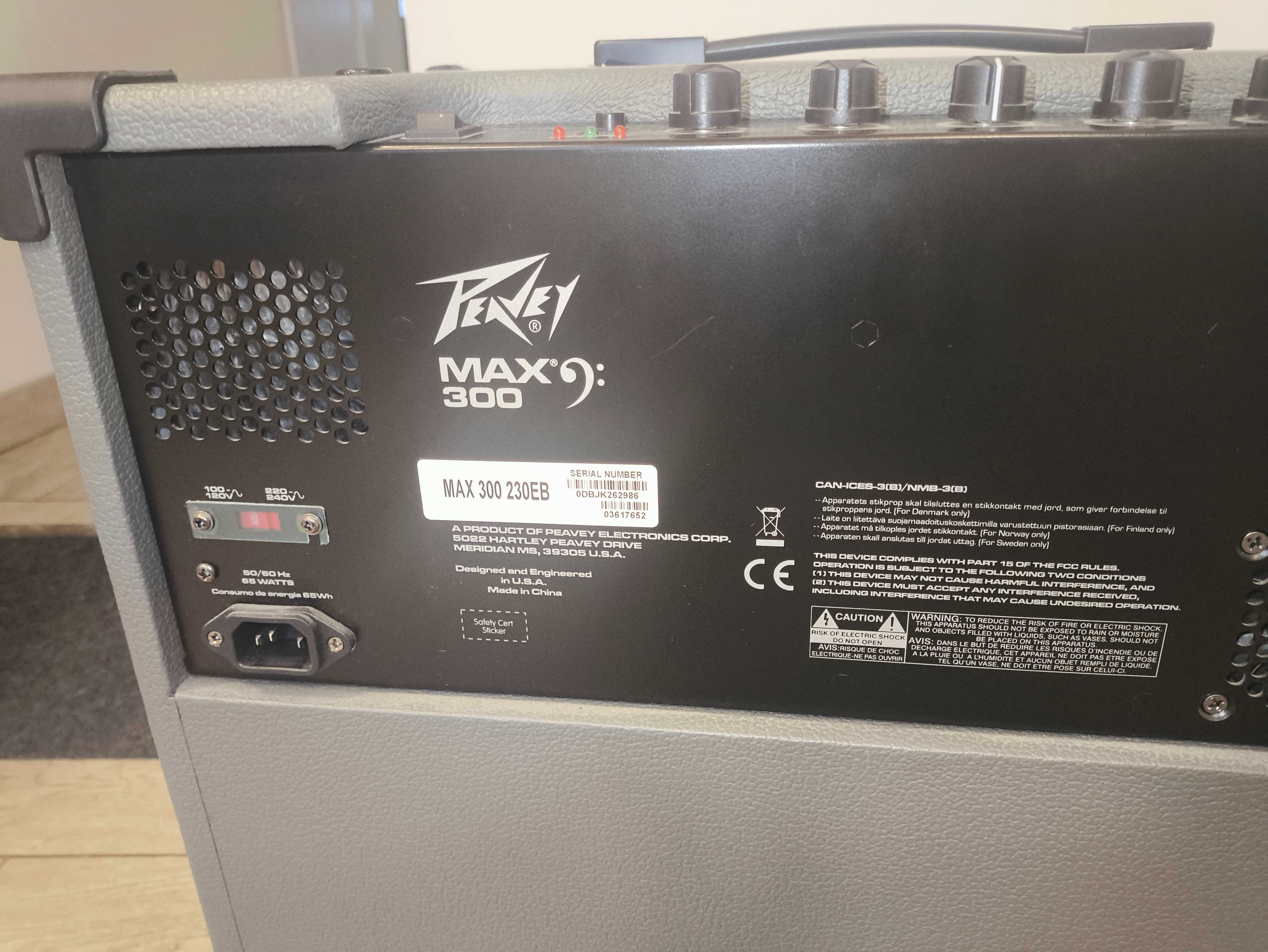 Peavey MAX300 wzmacniacz do gitary basowej 300W