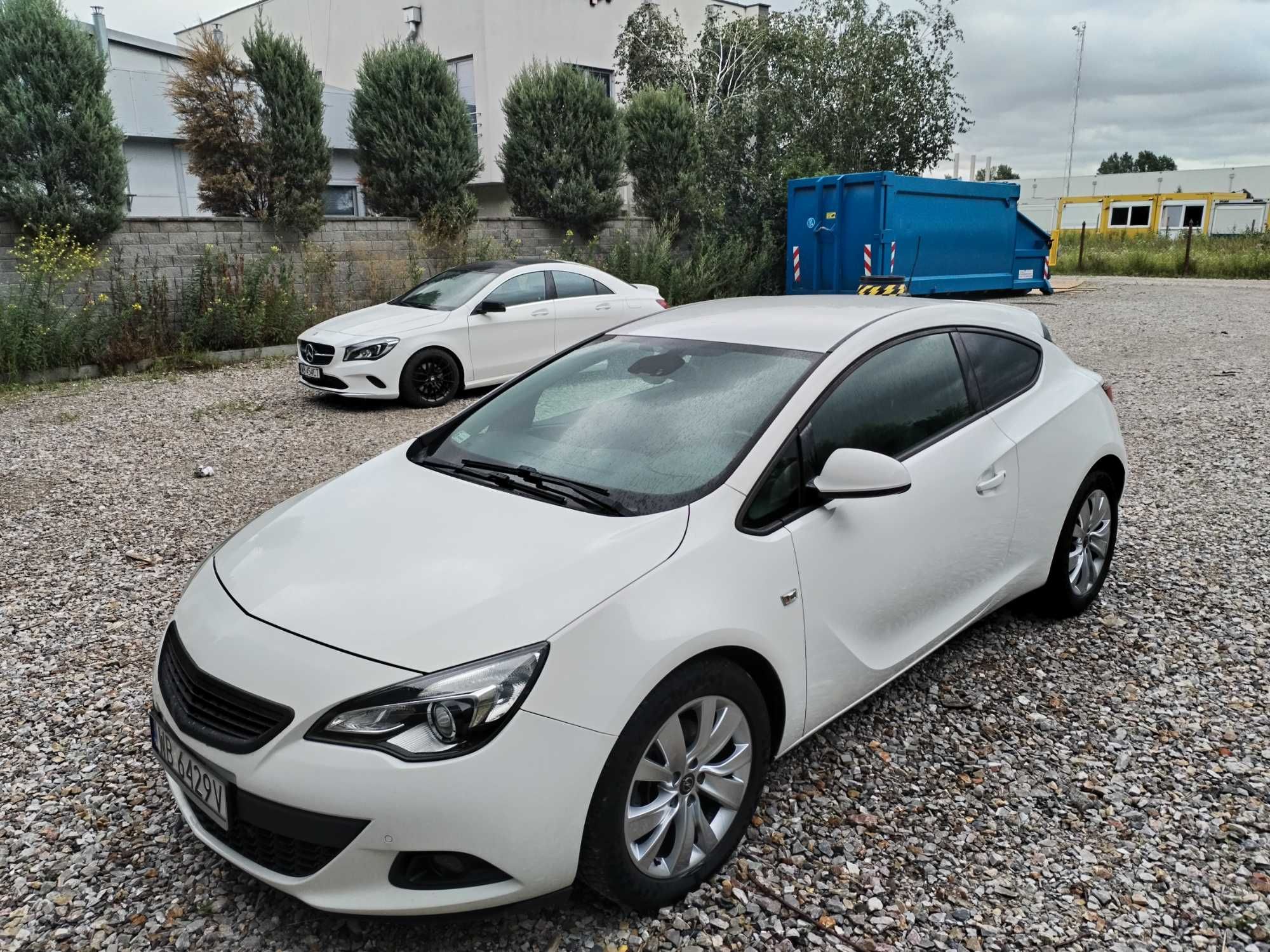 Opel astra j GTC 1.4t  140KM
