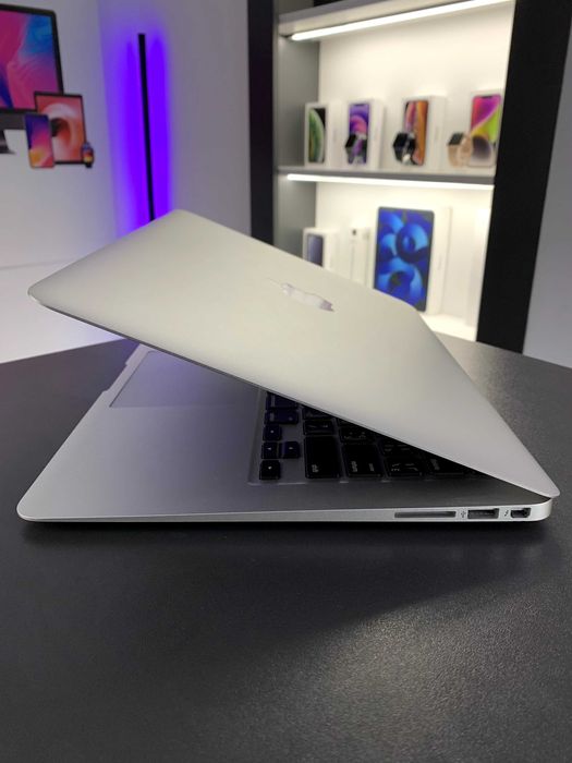 Ноутбук MacBook Air 13” 2017 i5/8/128 ГАРАНТІЯ 72517
