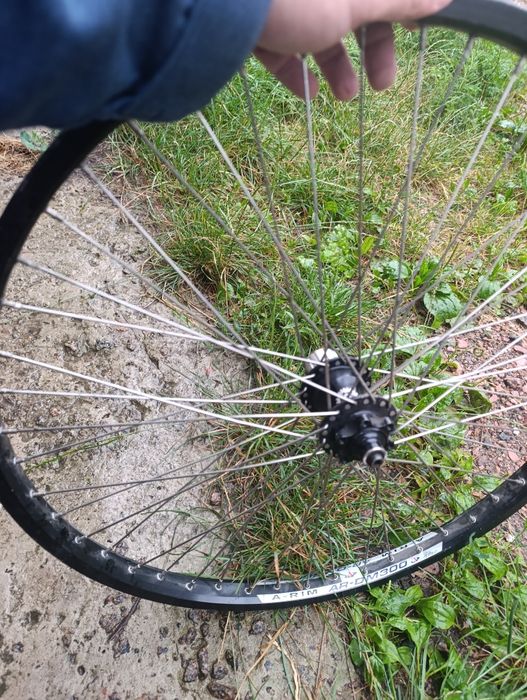 Задні колеса  в гарному стані 26 та 28