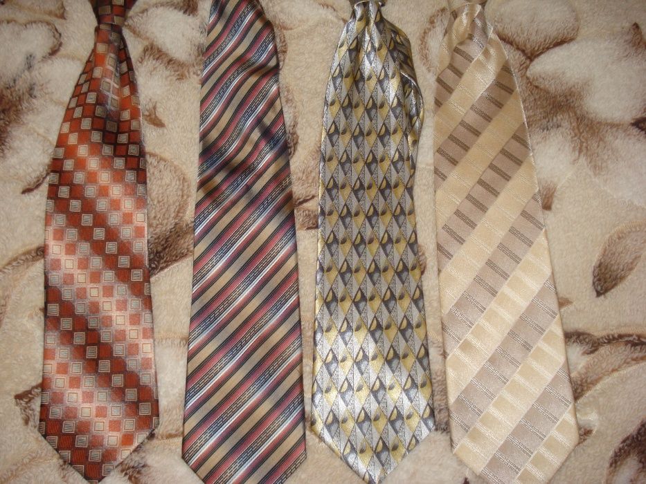 Краватка різнокольорова (галстук)
