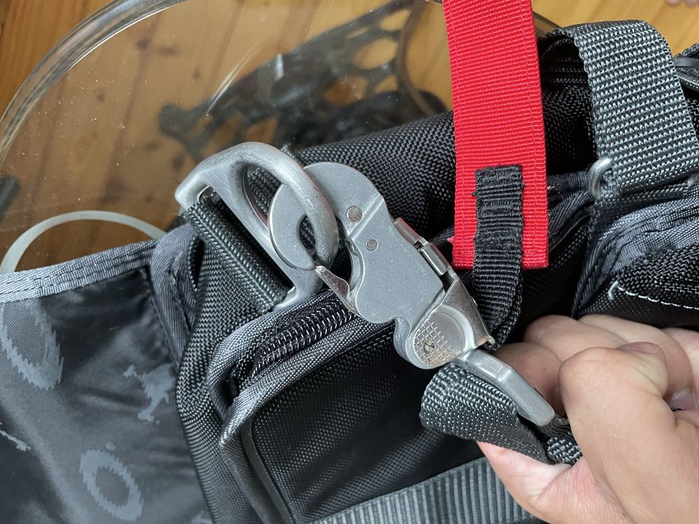 oakley lap top bag - вінтажна сумка