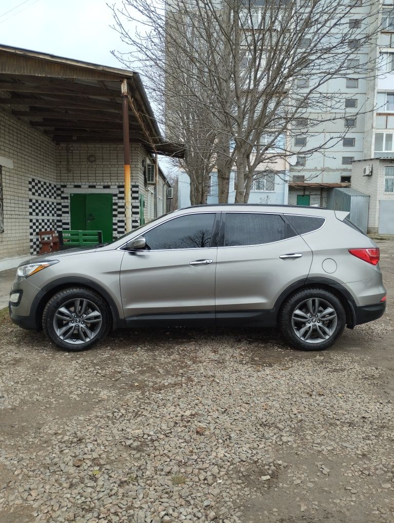 Hyundai Santa Fe 2014