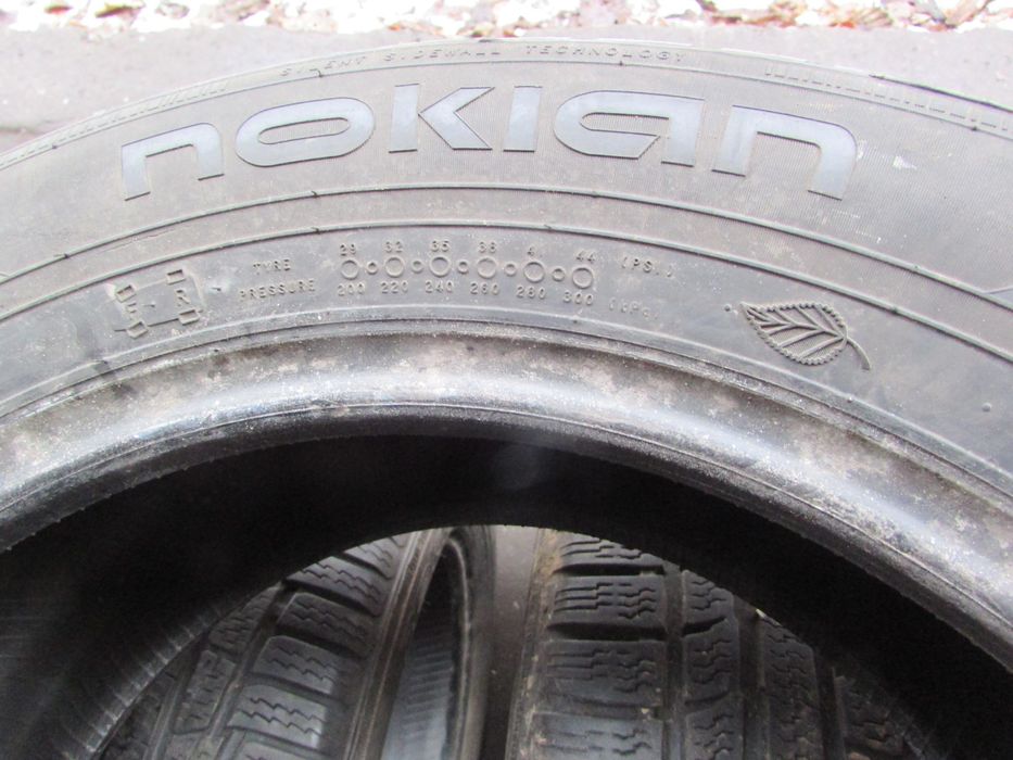 215/55/r16 шини зимові Nokian  WR A3 2шт.