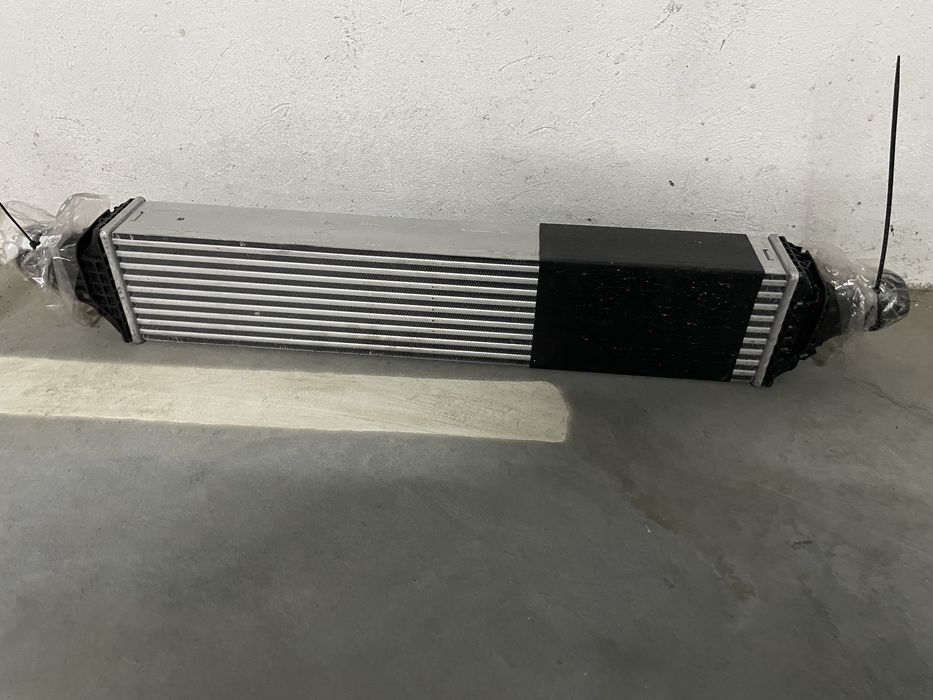 Інтеркулер радіатора audi q5 80a