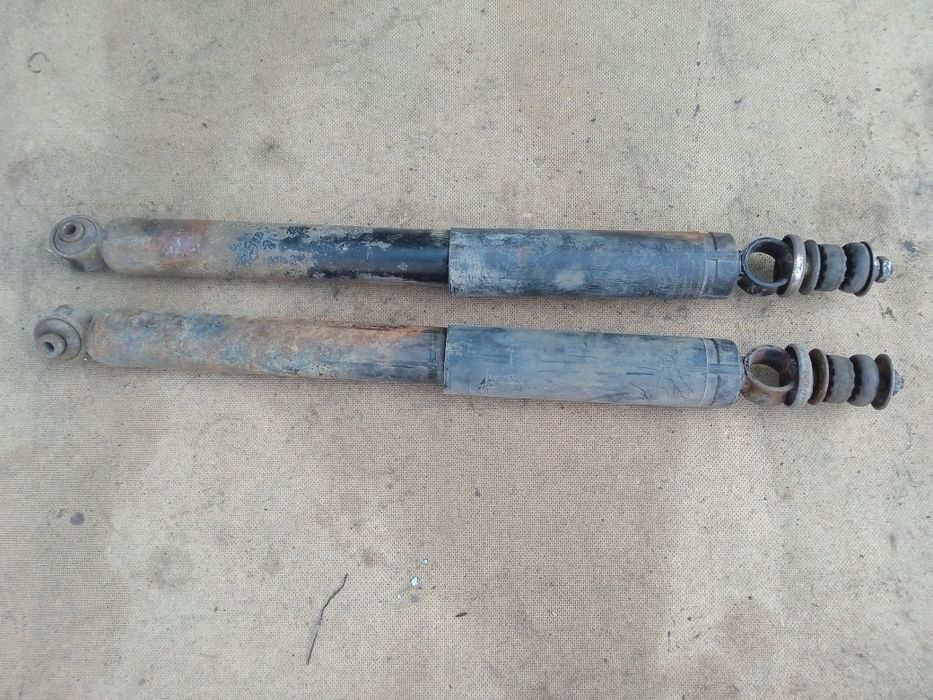 Задні амортизатори ВАЗ 2101 Delphi