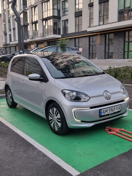 VW E-Up електричний