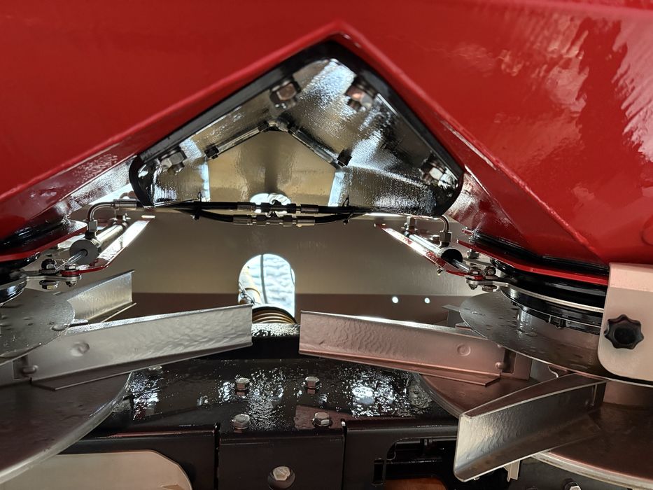 Rozsiewacz nawozu kverneland CL 2000 l.