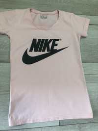 T-shirt Nike  pudrowy róż