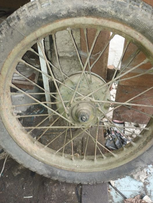 Продам передне колесо иж49