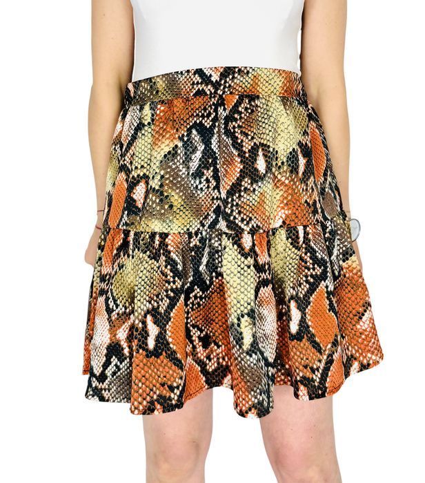 Krótka spódnica w wężowy wzór M 38