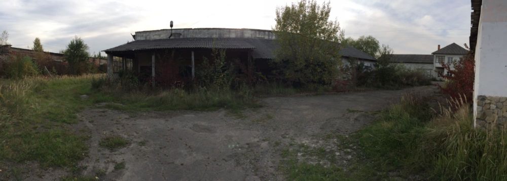 Продам будинок хороше розташування для бізнесу єОселя