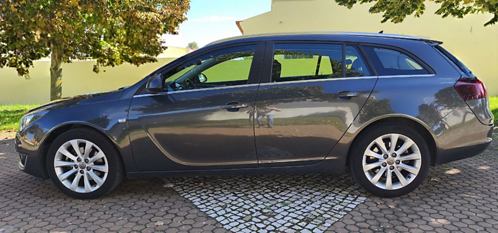 Opel Insignia 2.0 gasóleo com 165 mil kms de 2015