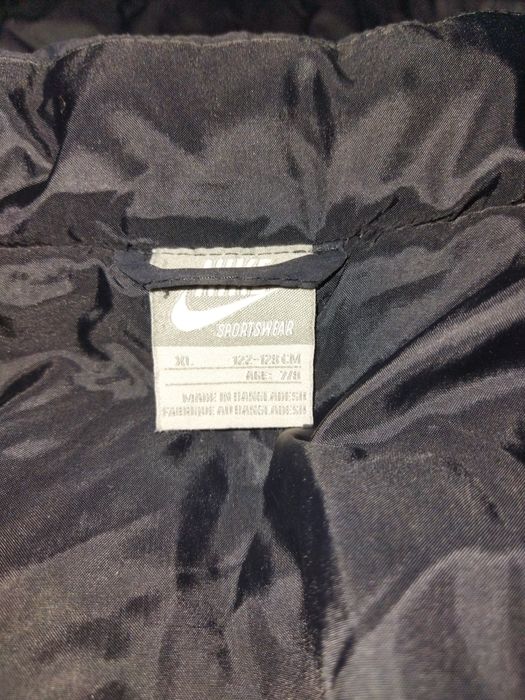 Продам мега теплый пуховик Nike