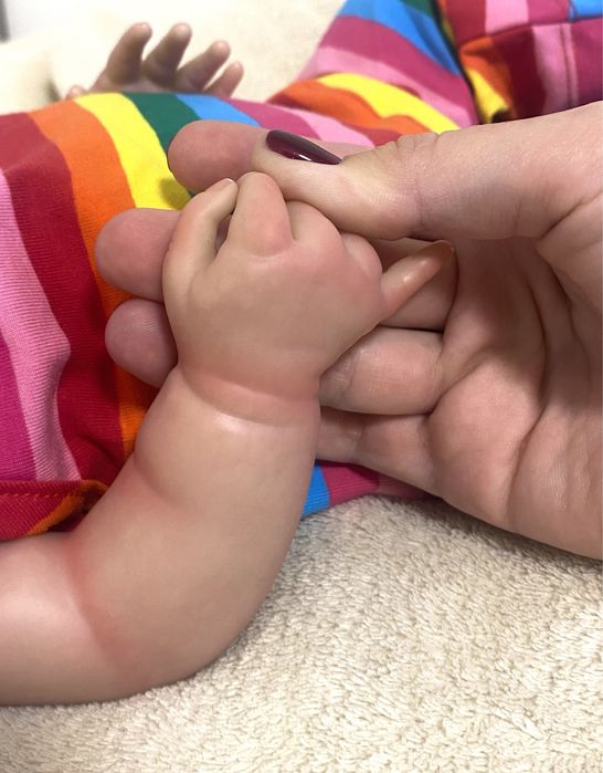 Лялька реборн дівчинка