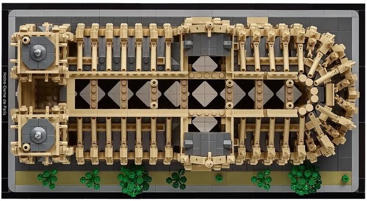 Конструктор LEGO Architecture Нотр-Дам-де-Парі (21061) НОВІ.ЗАПАКОВАНІ