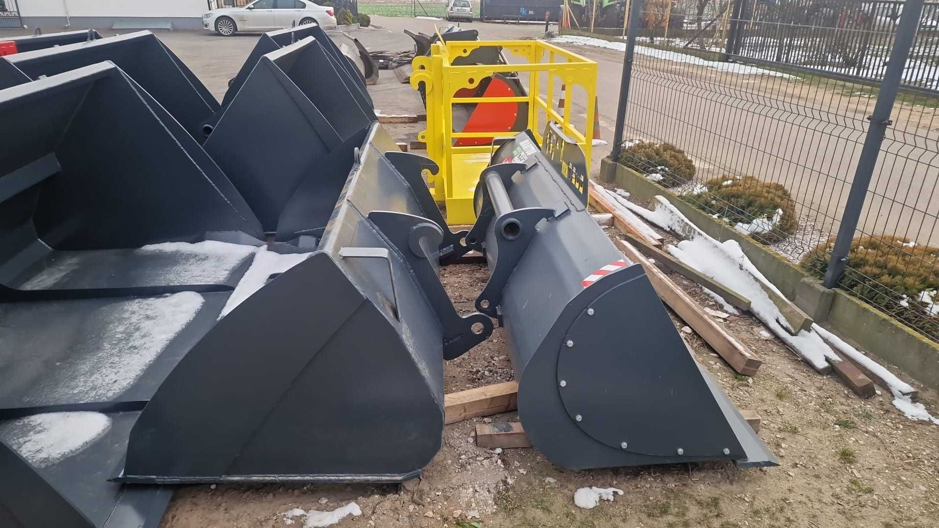 Łycho-krokodyl JCB Q-fit 2,4 m /osprzęt do ładowarki Merlo Manitou CAT
