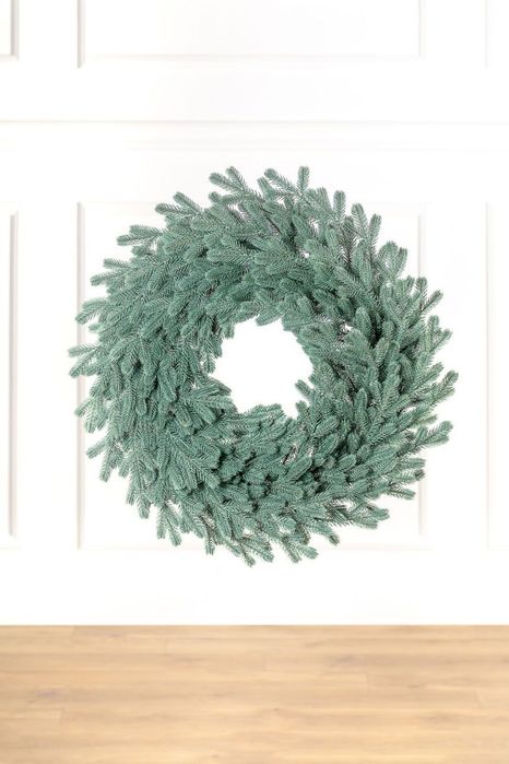 Віночки  з гілок литої ялинки