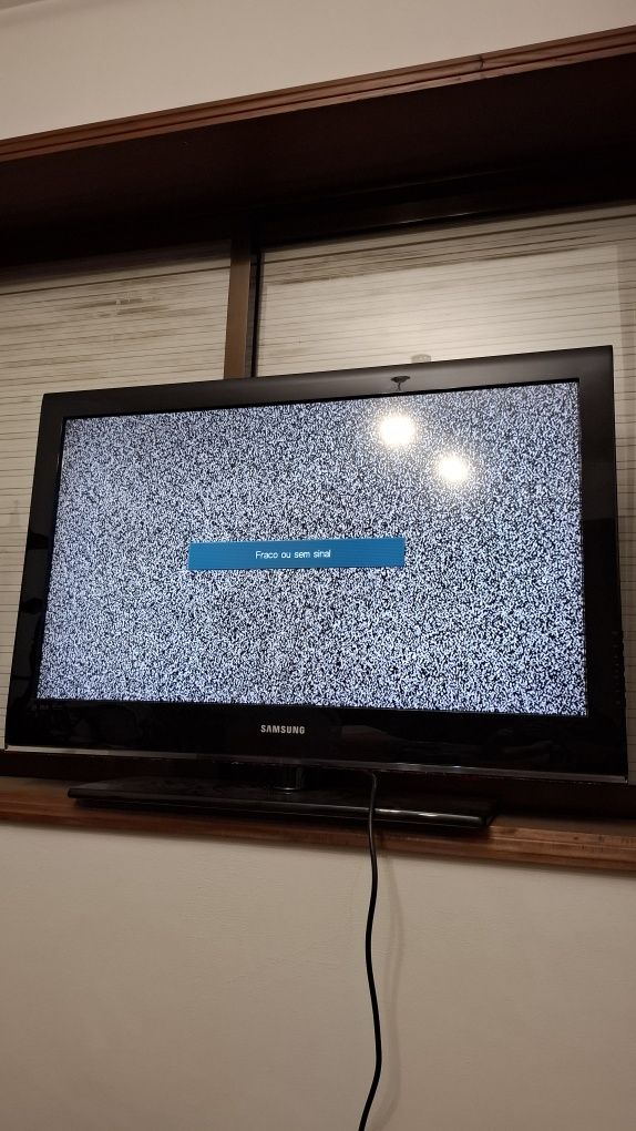 Televisão Samsung 32' LE32B530P7W