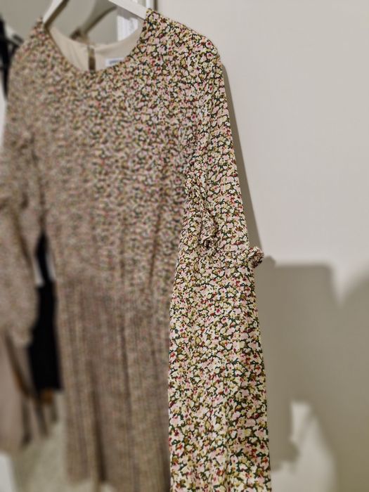 Sukienka Greenpoint 38