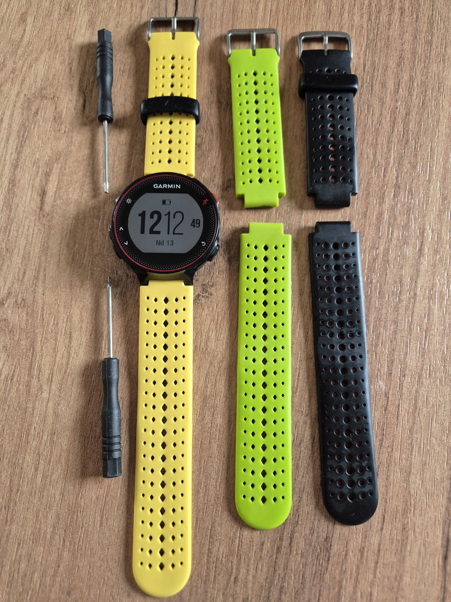 Garmin Forerunner 235