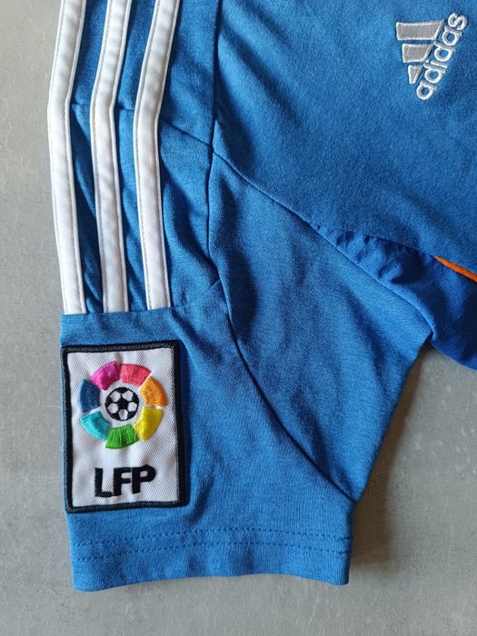 Camisola de futebol Real Madrid tamanho 8 anos criança