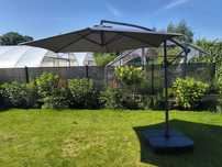 Parasol ogrodowy 3 metry z obciążeniem