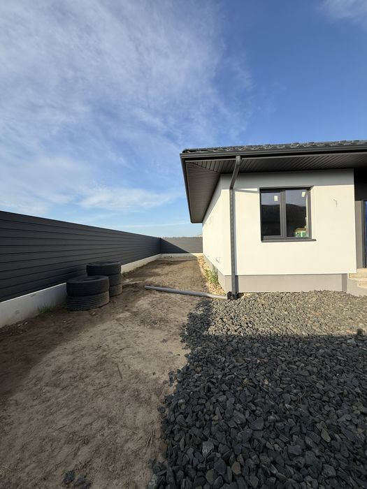 Продаж дуплексу на ділянці 2.5 сот. за привабливою ціною у Струмівці.