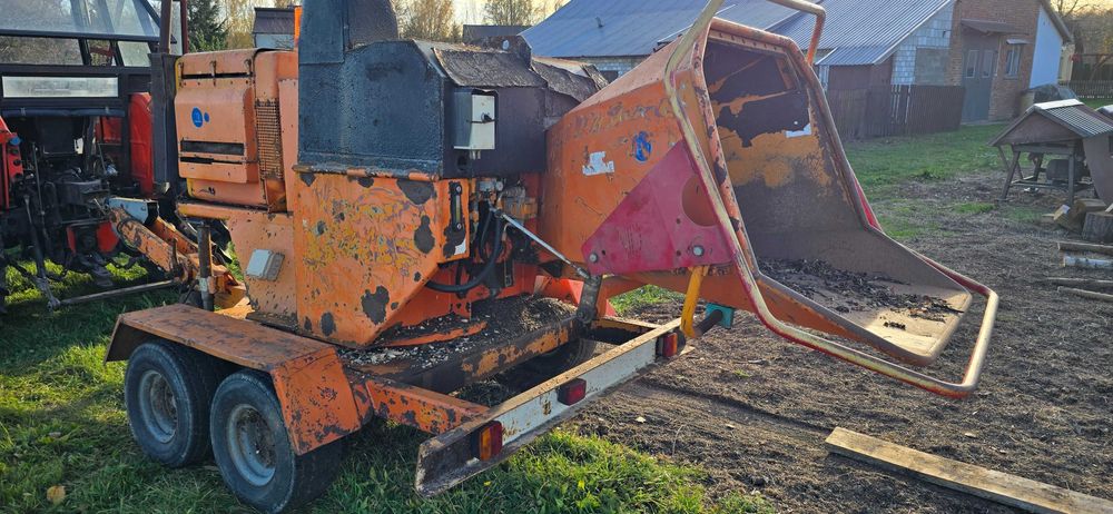 Rębak Vandaele TV250 diesel, 1998 r., 2 850 mth, na przyczepie